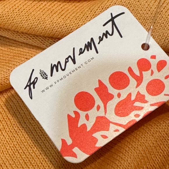 Free People Movement Rundown Tunic Top Marigold Open Back Oversized Slouchy NWT - Picture 15 of 16